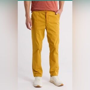 Cotopaxi Salto Ripstop Pant Size Medium in Yellow Mustard color